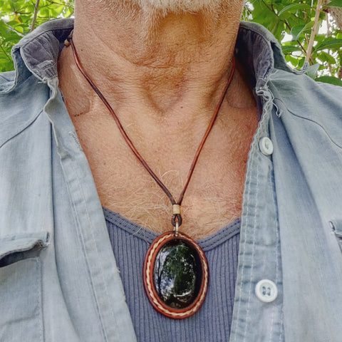 Boho Handcrafted Genuine Brown Vegetal Leather Necklace with Black Agate Stone Setting- Unique Gift Unisex Fashion Leather Jewelry