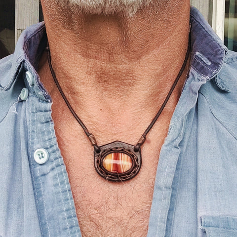 Handcrafted Genuine Vegetal Leather Necklace with Amber Agate Setting Pendant-Unique Unisex Gift Fashion Leather Jewelry