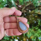 Handcrafted Genuine Vegetal Brown Leather Necklace with White Agate Setting-Quality Gift Unisex Fashion Leather Jewelry