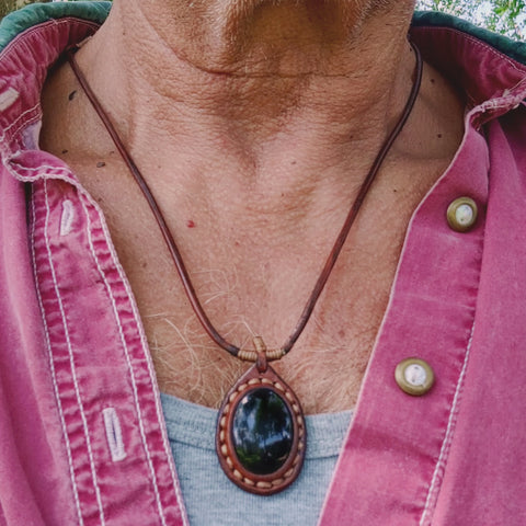 Boho Handcrafted Genuine Vegetal Leather Necklace with Black Agate Stone-Lifestyle Unique Gift Unisex Fashion Leather Jewelry