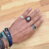 Unique Handcrafted Vegetal Brown Leather Ring With White Agate Stone Setting-Unisex Gift Fashion Jewelry with Naturel Stone Band