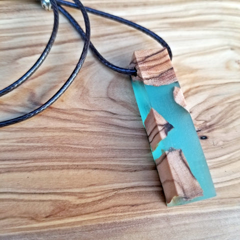 Unisex Fashionable Resin Necklace With Olive Wood Inlay, Faux Leather Chain (4098211119158)