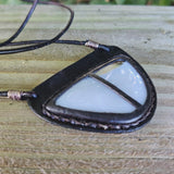 Handcrafted Genuine Vegetal Leather Necklace with White Agate Stone Pendant-Unique Gift Unisex Fashion Leather Jewelry