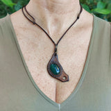 Bohemian Unique  Handcrafted Vegetal Brown Leather Necklace with Green Agate Stone-Lifestyle Unique Gift Unisex Fashion Leather Jewelry