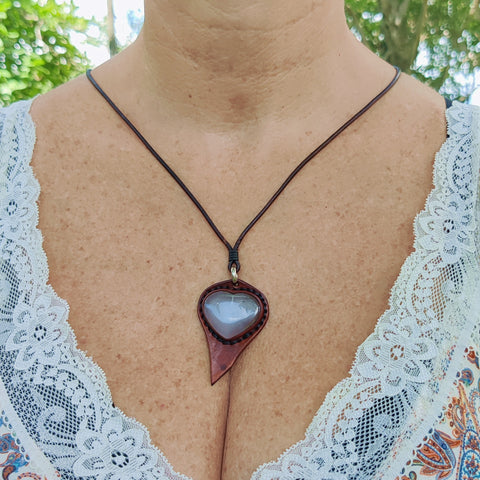 Boho Handcrafted Genuine Vegetal Leather Necklace with Gray Agate Stone-Unique Unisex Gift Fashion Jewelry