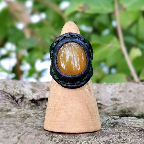 Unique Handcrafted Genuine Vegetal Black Leather Ring with Yellow Agate Stone Setting-Unisex Gift Fashion Jewelry with Naturel Stone