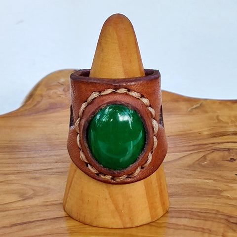 Life Style Handcrafted Genuine Vegetal Brown Leather Ring with Green Agate Stone-Unisex Gift Fashion Jewelry Band with Naturel Stone