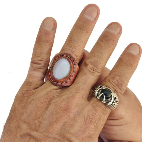 Unique Handcrafted Vegetal Brown Leather Ring with White Agate Stone Setting-Lifestyle Unisex Gift Fashion Jewelry with Naturel Stone