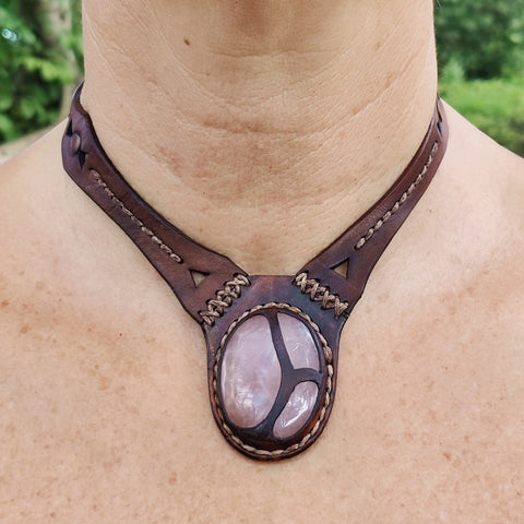 Boho Handcrafted Genuine Vegetal Leather Choker with Rose Agate Stone - Unisex Gift Fashion Jewelry with Natural Stone